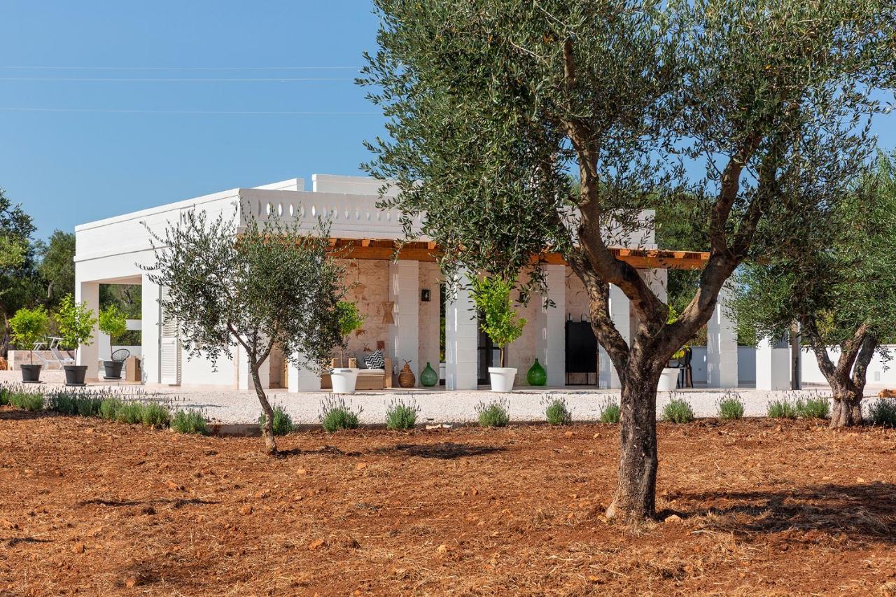Vilaa Isa Beautiful Villa And Trullo In Ostuni Zewnętrze zdjęcie